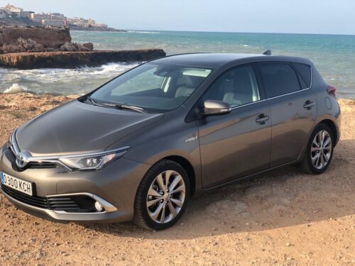 2017 Toyota Auris Híbrido Automático